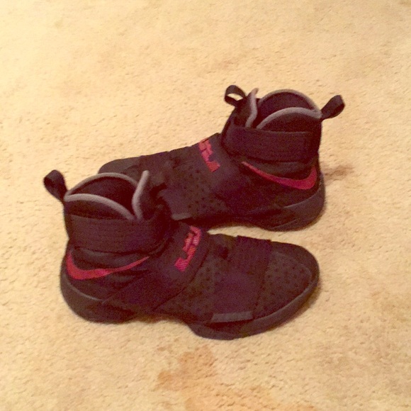 Lebron soldier 10 - Picture 1 of 3